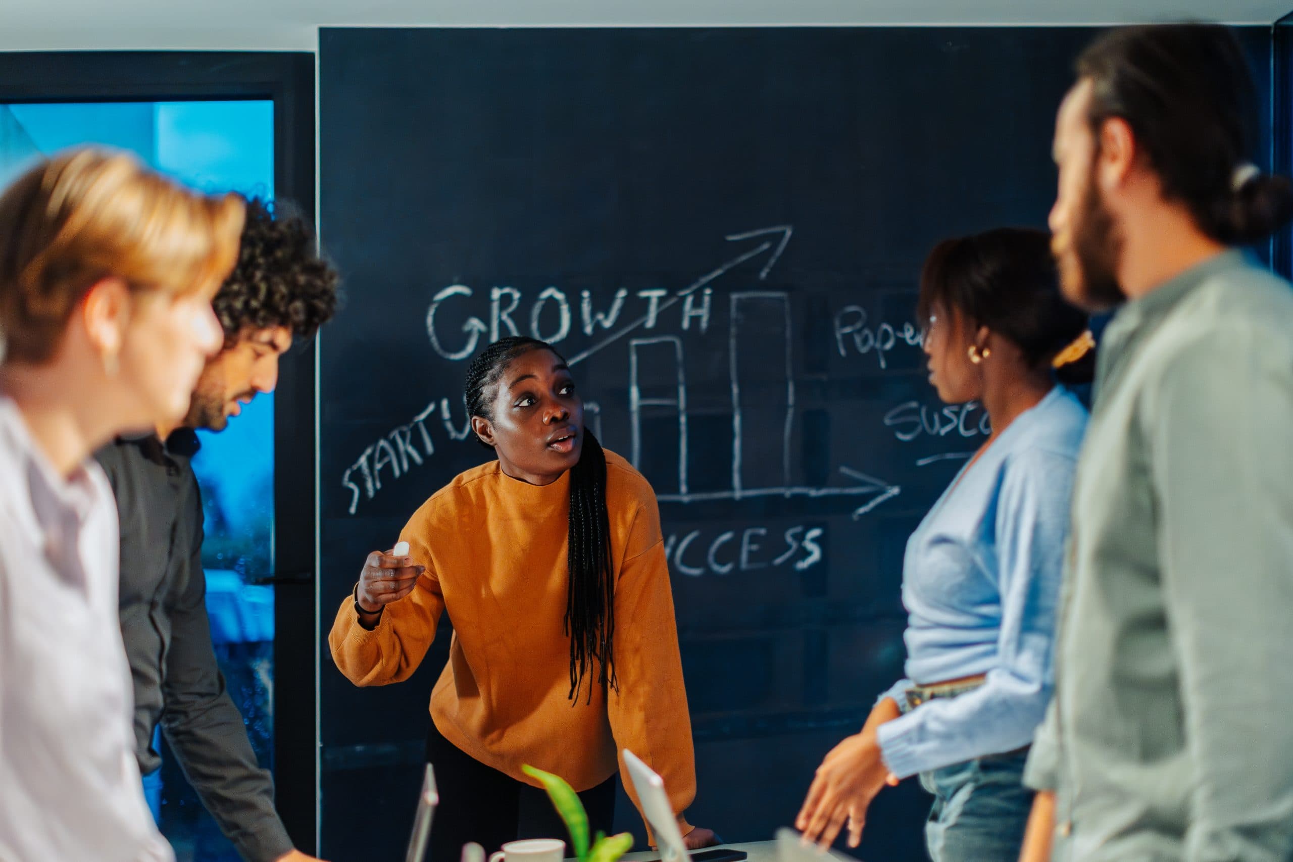 6 FLOW Coaching Strategies TO Help Build A Growth Mindset