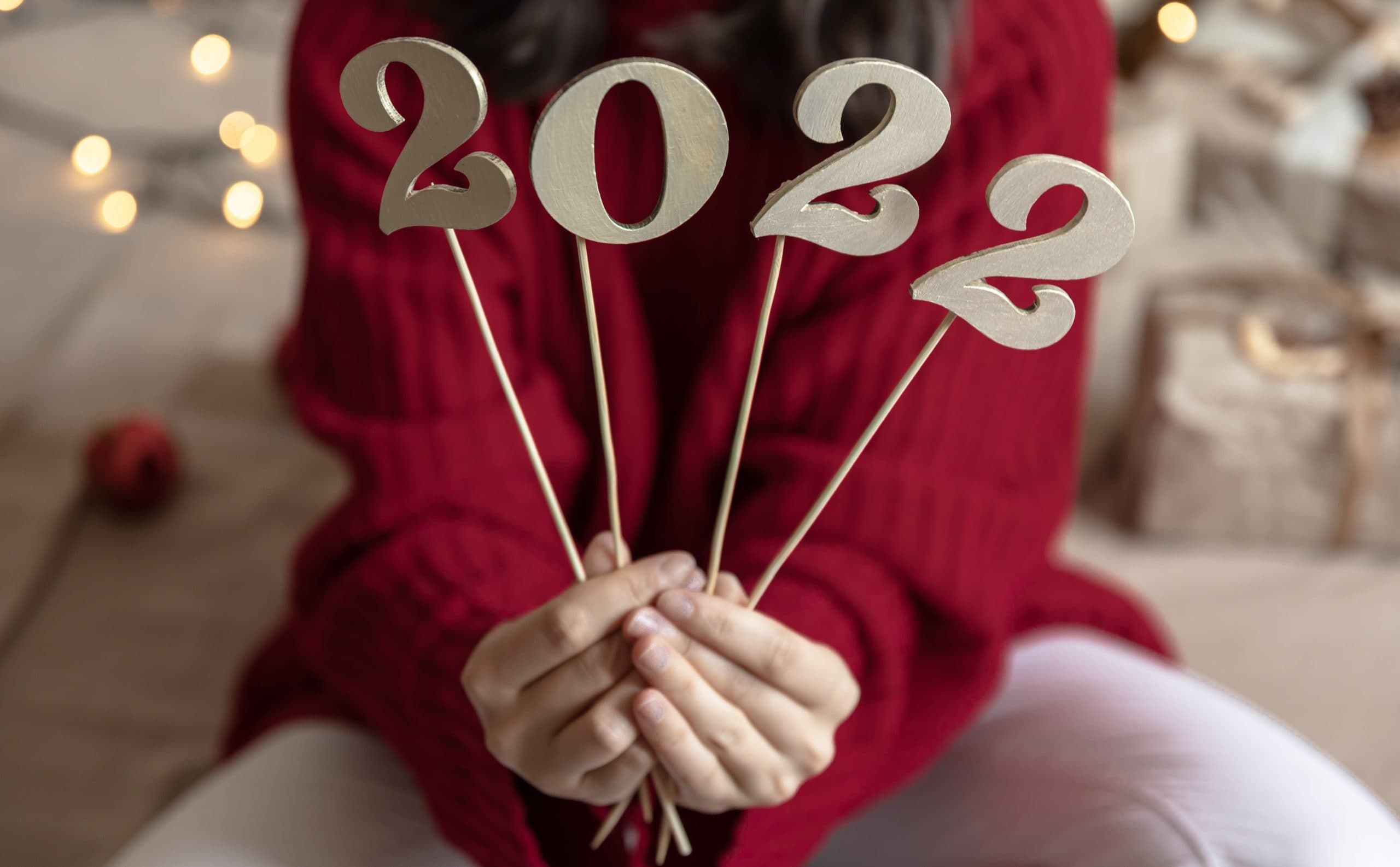 8 Self-Coaching Tips: Why Setting Intentions for 2022 is More Proactive than Setting Resolutions?