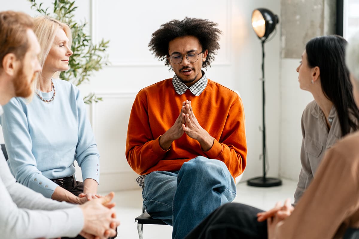 8 Daily Habits That Strengthen Self-Esteem from the Inside Out